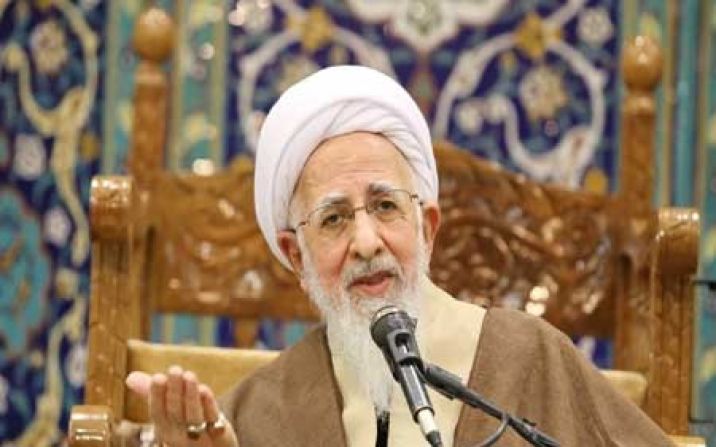 تازیانه فقر پشت مردم را زخم کرده است تازیانه فقر پشت مردم را زخم کرده است